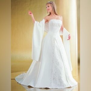 Jasmine Bridal USED wedding gown dress and veil PRE-OWNED - see description